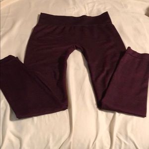 Workout pants maroon/black capri
